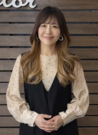 Dcolorディレクター